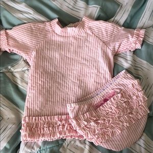 Seersucker ruffle butts